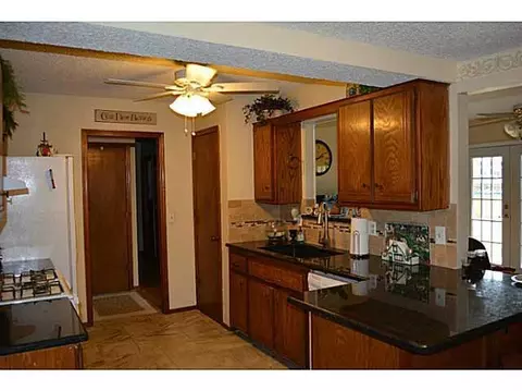 706 Silver Maple Ln, Noble, OK 73068 photo 5