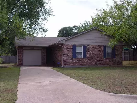 3308 E Noble, Edmond, OK 73034 photo 10