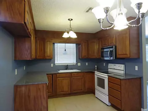 418 Jarman, Mcloud, OK 74851 photo 5