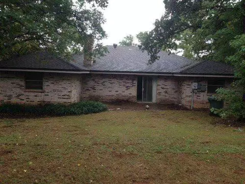 1401 Devonshire Ct, Edmond, OK 73034 photo 8