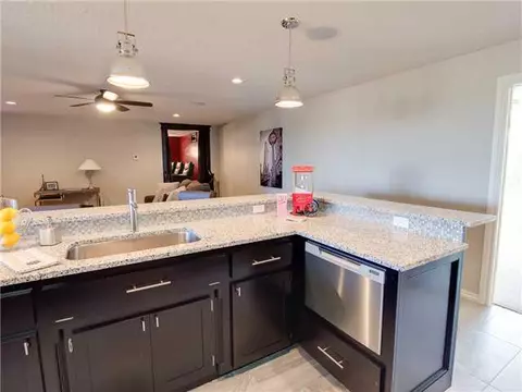 7302 N Shore Dr, Tuttle, OK 73089 photo 8