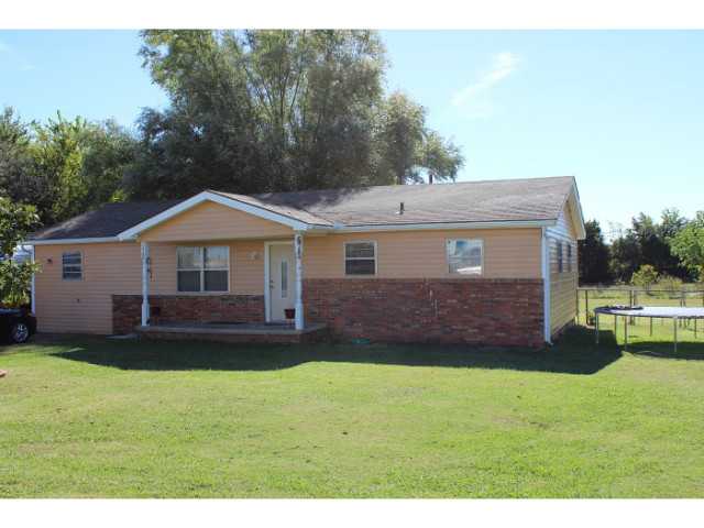 1908 W 7th St, Stroud, OK 74079 photo 1