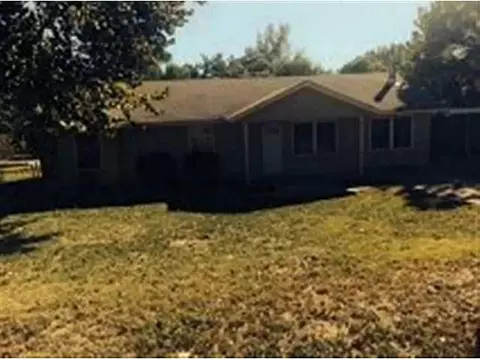 600 E Cherry St, Noble, OK 73068 photo 2