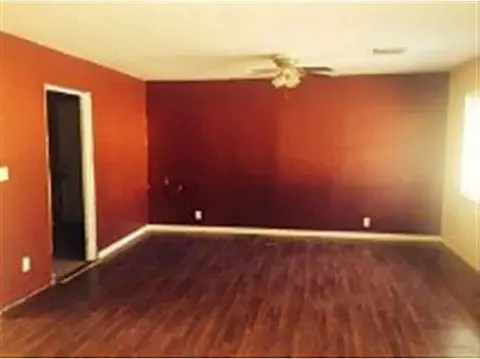 600 E Cherry St, Noble, OK 73068 photo 3