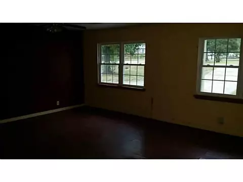 600 E Cherry St, Noble, OK 73068 photo 6