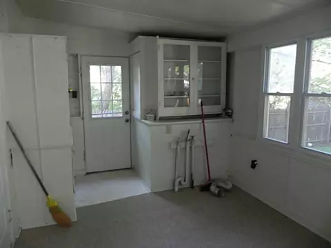 806 E Harrison, Guthrie, OK 73044 photo 9