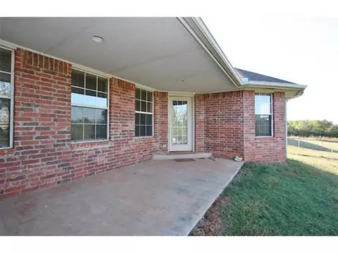 1124 Bridgeview Ln, Tuttle, OK 73089 photo 17