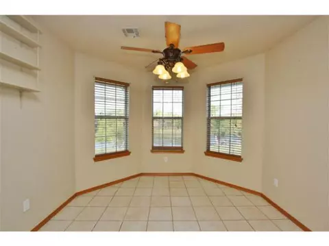 1124 Bridgeview Ln, Tuttle, OK 73089 photo 8