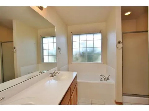 1124 Bridgeview Ln, Tuttle, OK 73089 photo 11