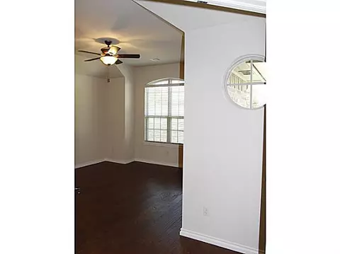 717 Cedar Springs Dr, Tuttle, OK 73089 photo 14