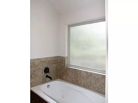 717 Cedar Springs Dr, Tuttle, OK 73089 photo 16