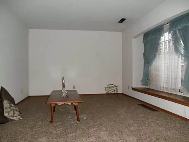  7901 S Country Club Dr, Oklahoma City, OK 73159 photo 7