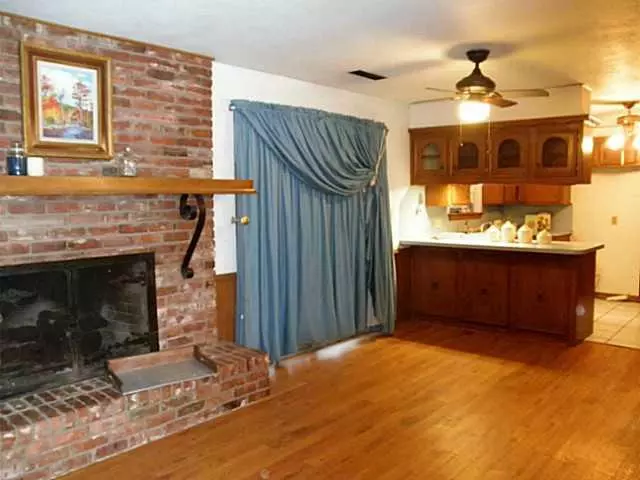  7901 S Country Club Dr, Oklahoma City, OK 73159 photo 13