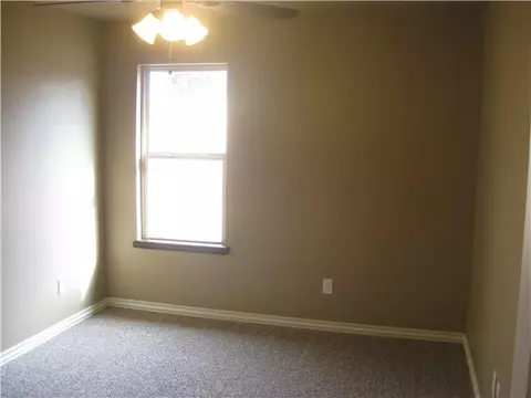 1400 Atalon, Moore, OK 73160 photo 9