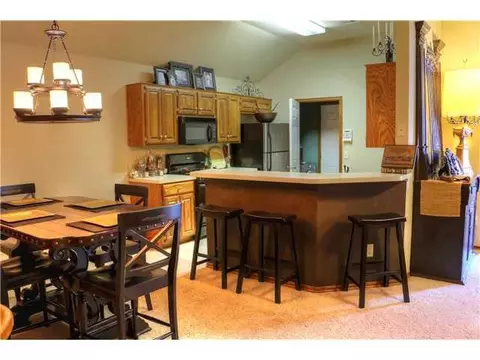 1104 SW 25, Moore, OK 73170 photo 6