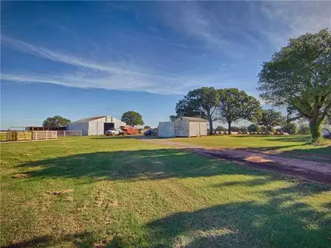 5100 E Seward, Guthrie, OK 73044 photo 4