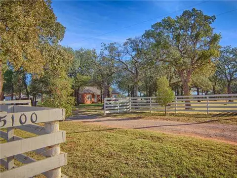 5100 E Seward, Guthrie, OK 73044 photo 3