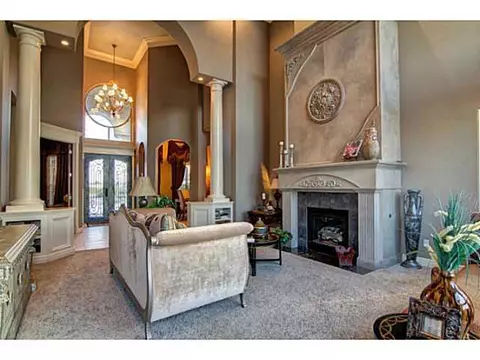 1609 Mark Cir, Moore, OK 73160 photo 4