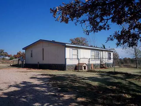 20101 Amanda Ct, Mcloud, OK 74851 photo 1