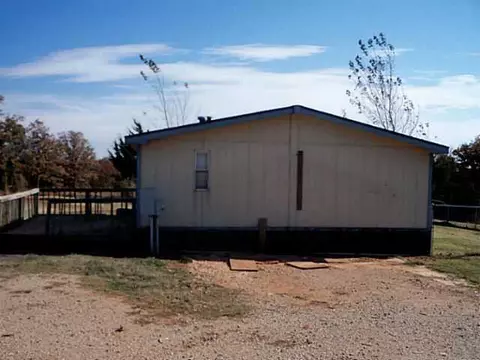20101 Amanda Ct, Mcloud, OK 74851 photo 2