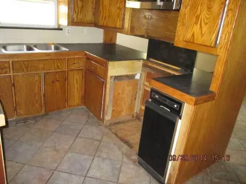 30101 Oklahoma St, Mcloud, OK 74851 photo 2