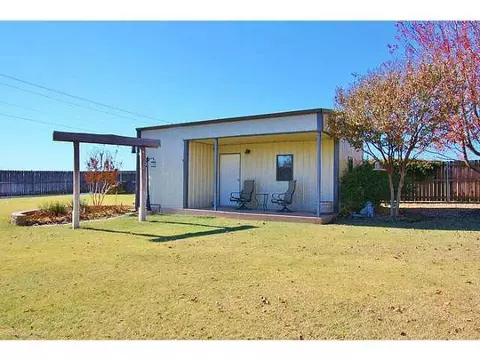 136 E Olympic Dr, Yukon, OK 73099 photo 19