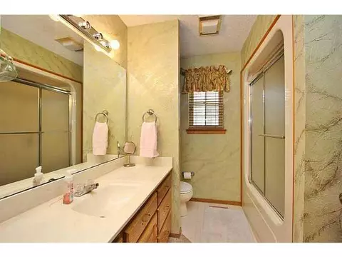136 E Olympic Dr, Yukon, OK 73099 photo 15