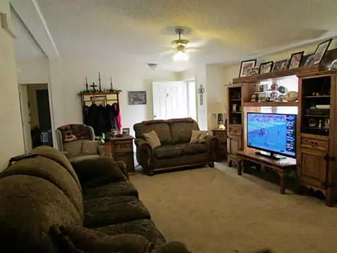 3800 E Copper Dr, Guthrie, OK 73044 photo 4