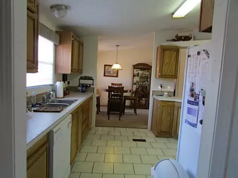 3800 E Copper Dr, Guthrie, OK 73044 photo 5