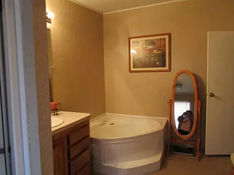 3800 E Copper Dr, Guthrie, OK 73044 photo 10