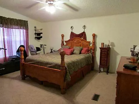 3800 E Copper Dr, Guthrie, OK 73044 photo 8