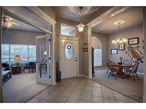 316 Scottie Dr, Tuttle, OK 73089 photo 4