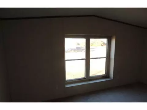 402 N Fishmarket Rd, Mcloud, OK 74851 photo 4