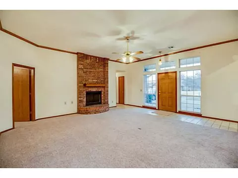 1908 Joseph Dr, Edmond, OK 73003 photo 5