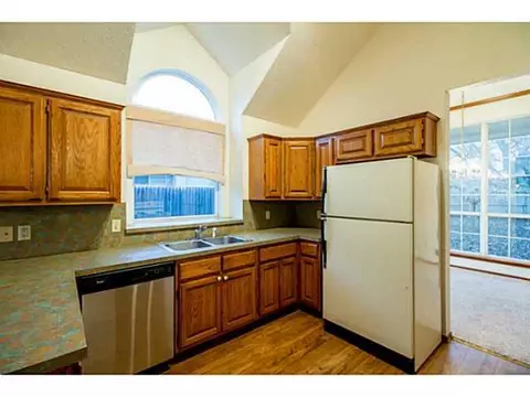 1908 Joseph Dr, Edmond, OK 73003 photo 2