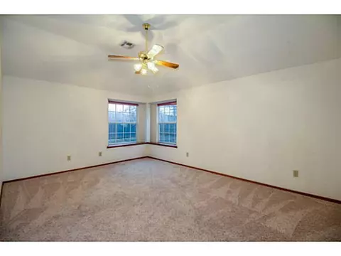1908 Joseph Dr, Edmond, OK 73003 photo 11