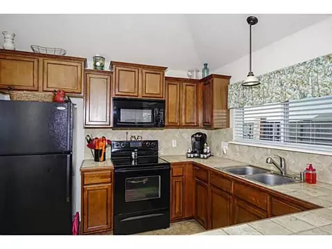 4219 Macys Pl, Moore, OK 73160 photo 4