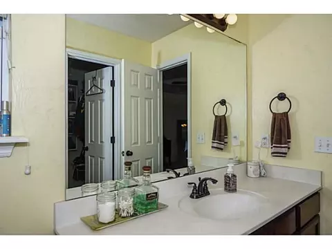 4219 Macys Pl, Moore, OK 73160 photo 10