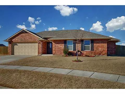 4219 Macys Pl, Moore, OK 73160 photo 1