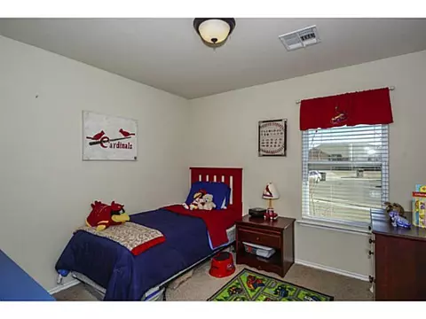 4219 Macys Pl, Moore, OK 73160 photo 11