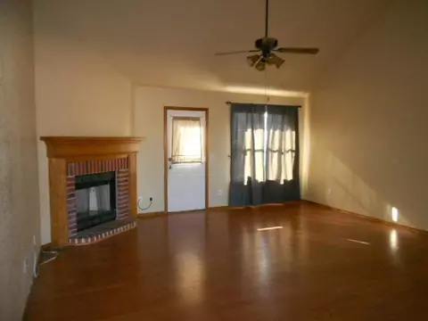 1920 Bluejay Ct, Moore, OK 73160 photo 2