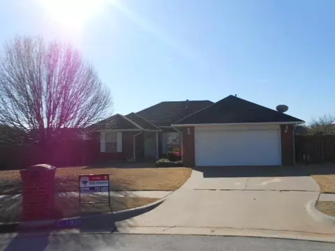 1920 Bluejay Ct, Moore, OK 73160 photo 1