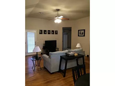 408 Apache Gate Dr, Yukon, OK 73099 photo 4