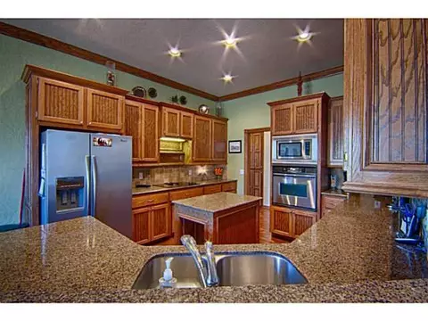 321 E Ponderosa Dr, Tuttle, OK 73089 photo 9