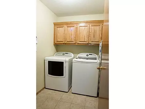 723 Elder Ln, Mustang, OK 73064 photo 16