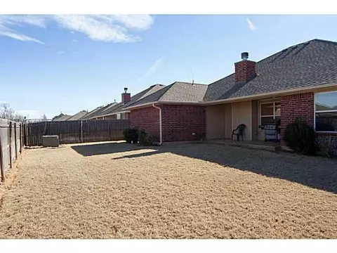 723 Elder Ln, Mustang, OK 73064 photo 18