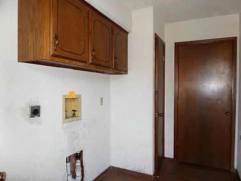1222 E 4th St, Cushing, OK 74023 photo 9