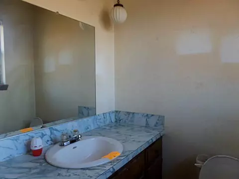 1222 E 4th St, Cushing, OK 74023 photo 8
