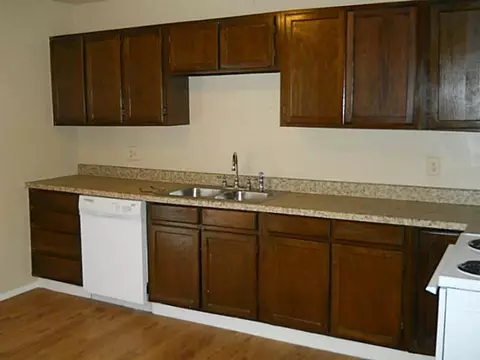 513 Sinclair Dr, Norman, OK 73071 photo 3