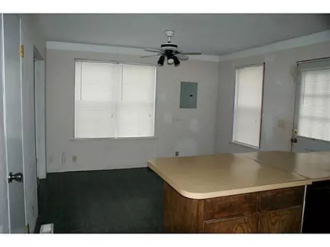 124 S 7th St, Mcloud, OK 74851 photo 14